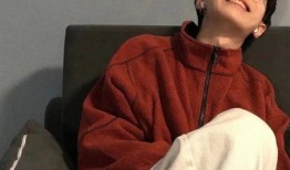 扒爷吃瓜头像男,揭秘男生的神秘面纱