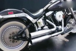 带你吃瓜大号摩托,体验速度与激情的极致快感