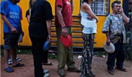 南非白人吃瓜视频