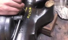 小新吃哈密瓜,甜蜜滋味，欢乐无限