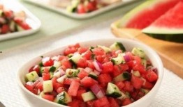 吃瓜群众最善良,善良视角下的社会百态