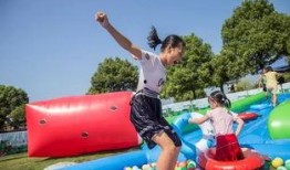 儿童吃瓜趣味活动,儿童欢乐吃瓜大赛