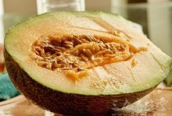 流产可以吃哈密瓜吗,哈密瓜的益处与注意事项