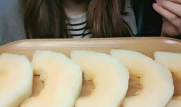 吃清甜哈密瓜,品味清甜哈密瓜的甜蜜时光