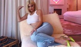 凯莉小姐在线吃瓜网站