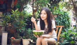 纯情吃瓜后续,揭秘娱乐圈背后的甜蜜与苦涩