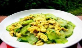 炒团与吃瓜路人