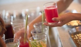 吃瓜汁怎么榨,轻松享受夏日清凉美味