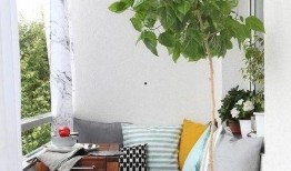 阳台吃瓜搞笑时刻