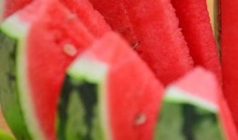 吃丰收瓜害处,揭秘过量食用带来的健康风险