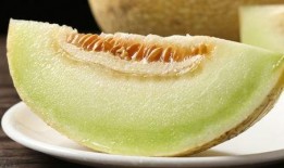 吃蜜瓜的秘诀视频,跟着视频学吃蜜瓜的秘诀